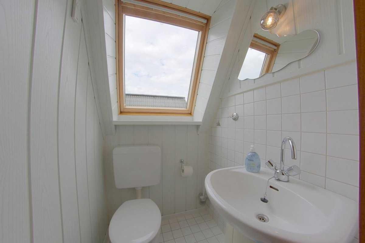Strandvogt 2 Rp16 Dorumer Neufeld Luaran gambar