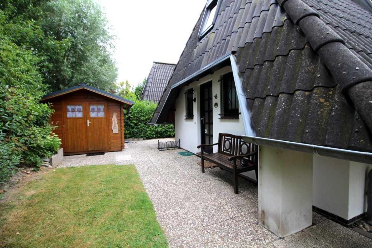 Strandvogt 2 Rp16 Dorumer Neufeld Luaran gambar
